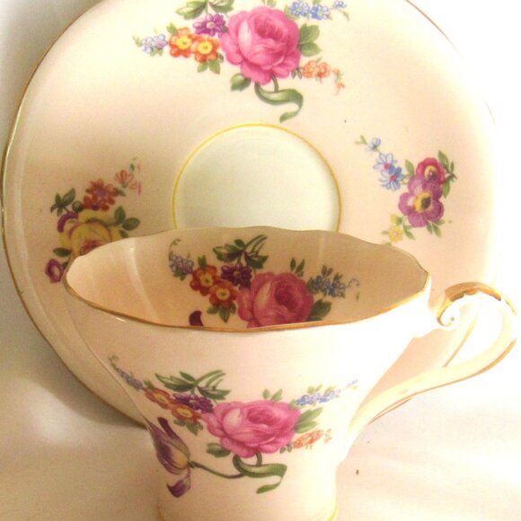Aynsley Tea Cup and Saucer, Soft Beige and Spring Floral, Corset Shape, H28 - Picture 5 of 8